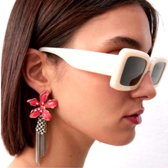 Zara pink Hibiscus Flower Luster Rhinestone Drop Earrings